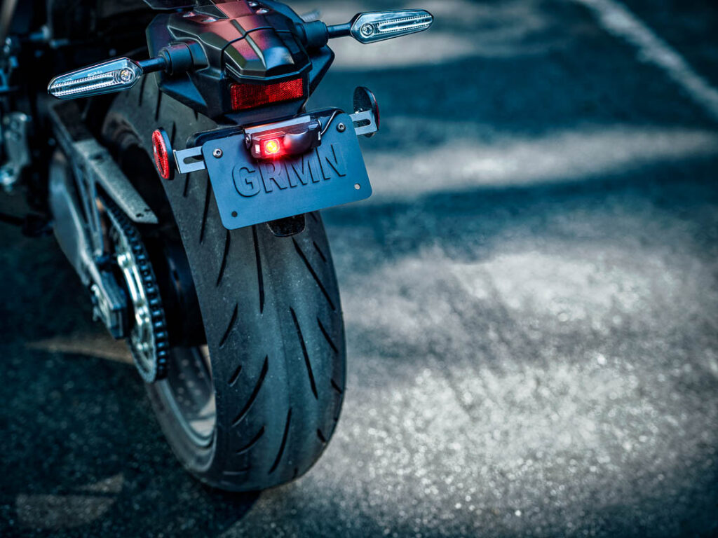 Garmin Zumo R1 radar system for motorcycles