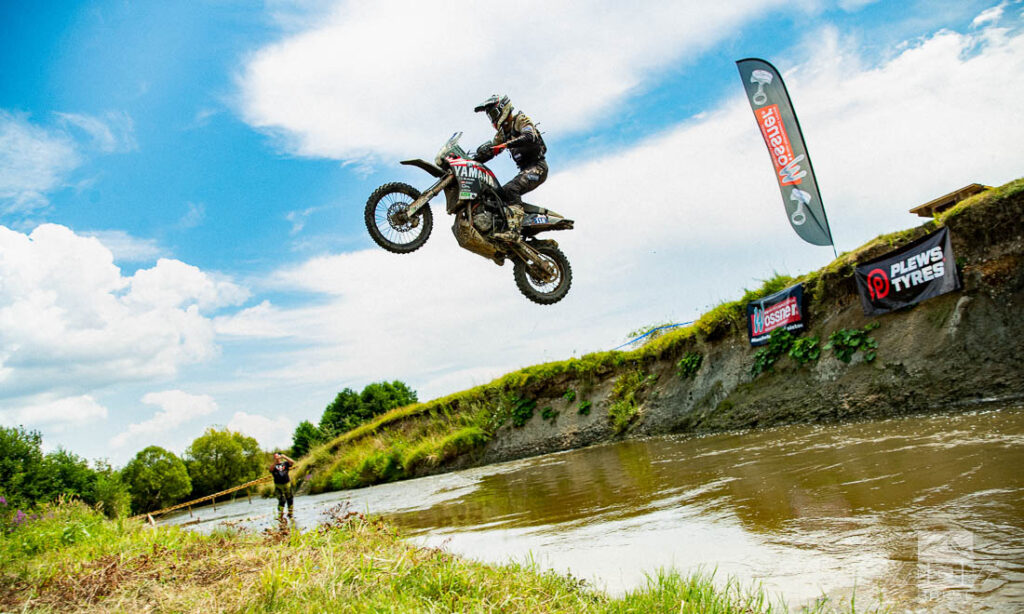 Pol Tarres & Kevin Gallas Make History At Romaniacs On the Yamaha Tenere 700