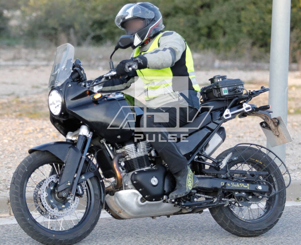 Himalayan 650 spied testing