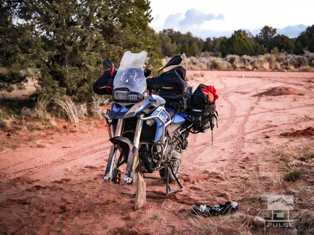 Front tire fix on the BMW F800GS